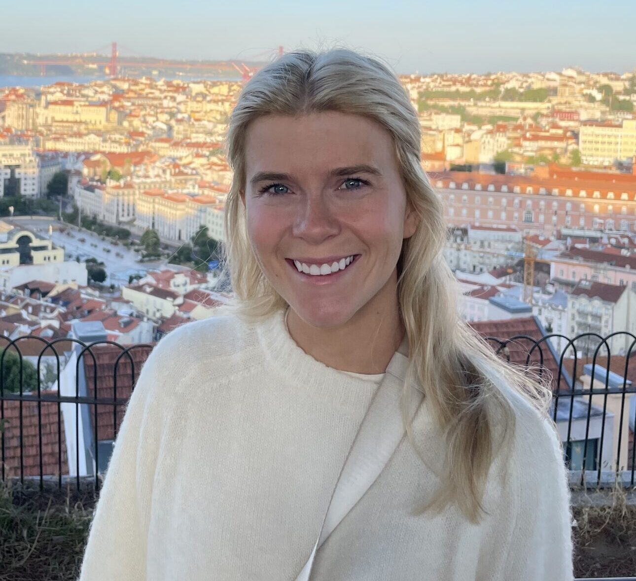 Headshot of Tori Russel